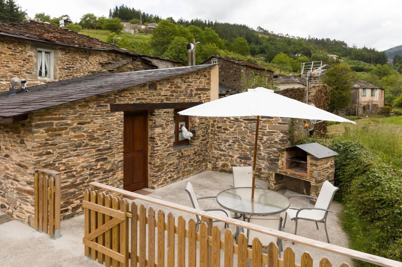 Casas Rurales Tareira En Taramundi Exterior foto